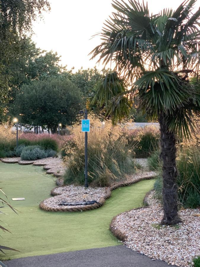 Holiday Home Breaks At Tattershall Lakes Coningsby Buitenkant foto