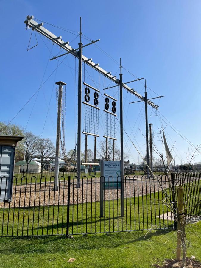 Holiday Home Breaks At Tattershall Lakes Coningsby Buitenkant foto